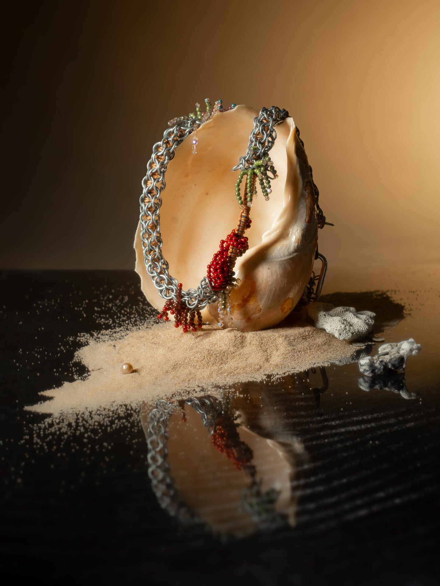 Le Conus necklace